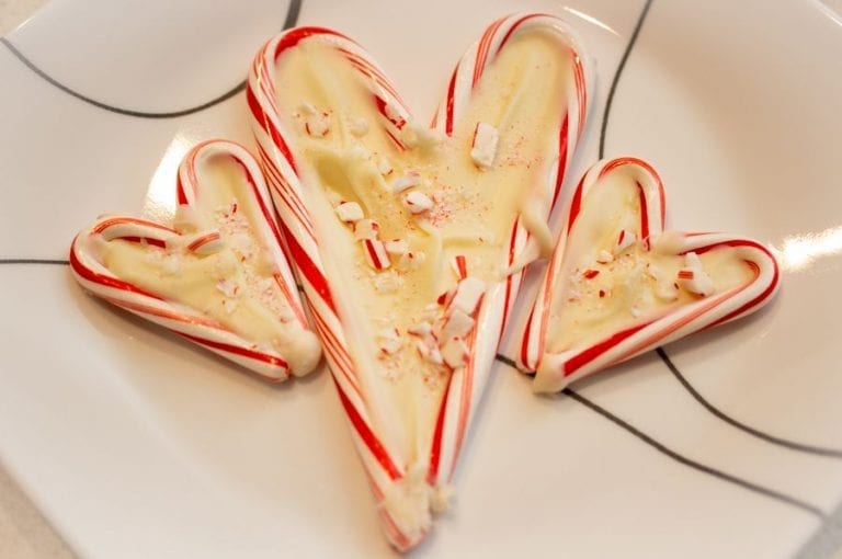 Candy Cane Heart Peppermint Bark