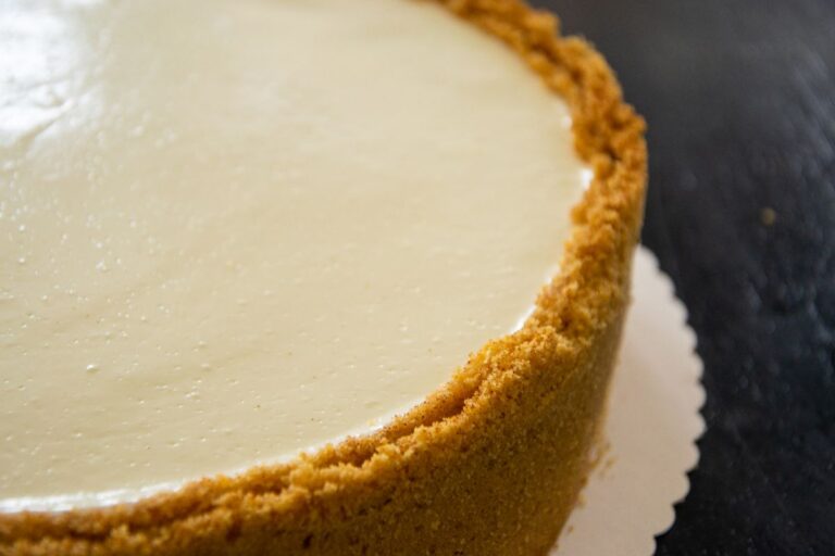 A Thick New York Style Cheesecake