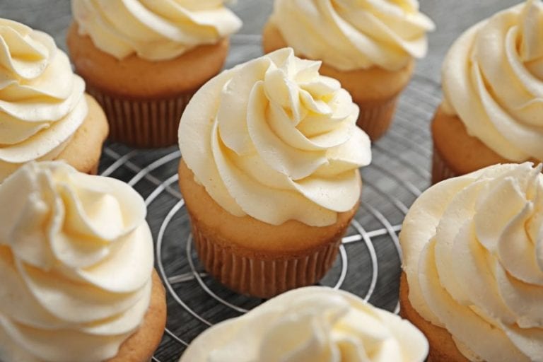 Fluffy Frosting