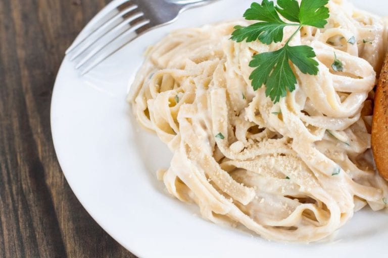 Fettuccine Alfredo