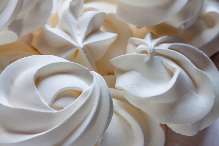 White meringue - simple summer dessert.