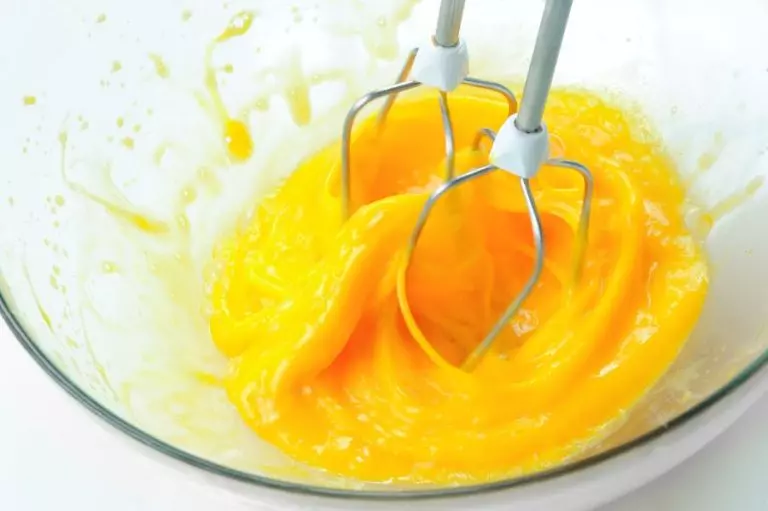 Beating Eggs
