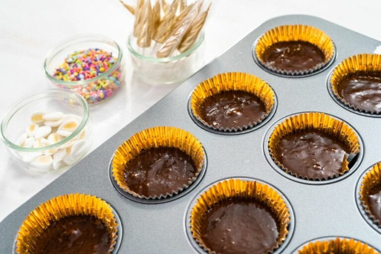 Baking Chocolate Cupcakes