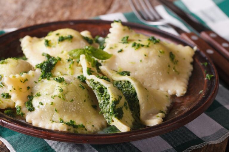 Freshly Cooked Spinach and Cheese Ravioli