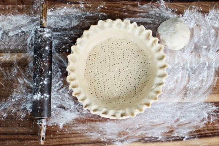 Homemade Butter Pie Crust in a Pie Plate