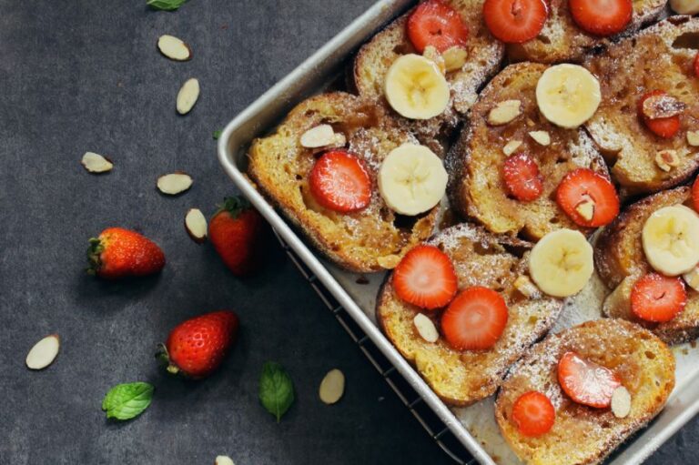 Baked French Toast With Nuts and Fruit