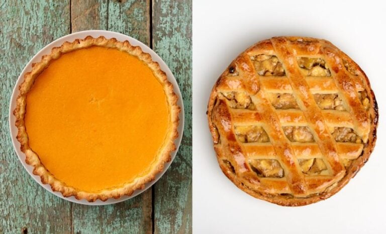 Pumpkin Pie vs Apple Pie