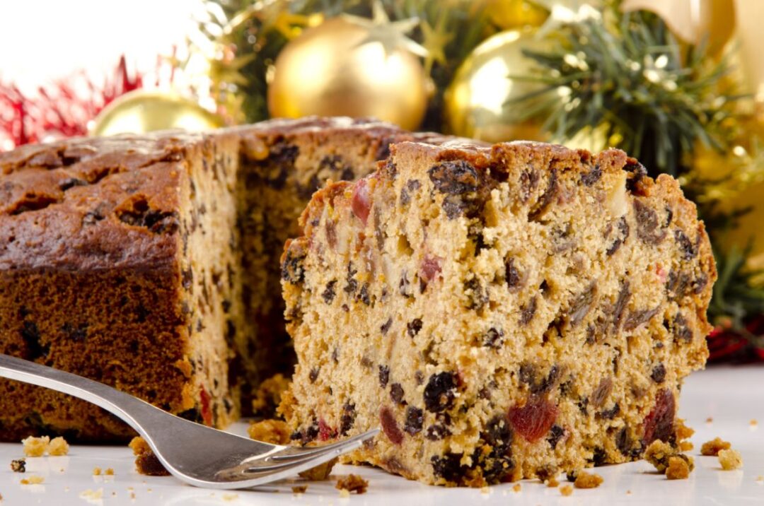 Why Is My Fruit Cake Crumbly? (5 Likely Reasons) - Baking Kneads, LLC