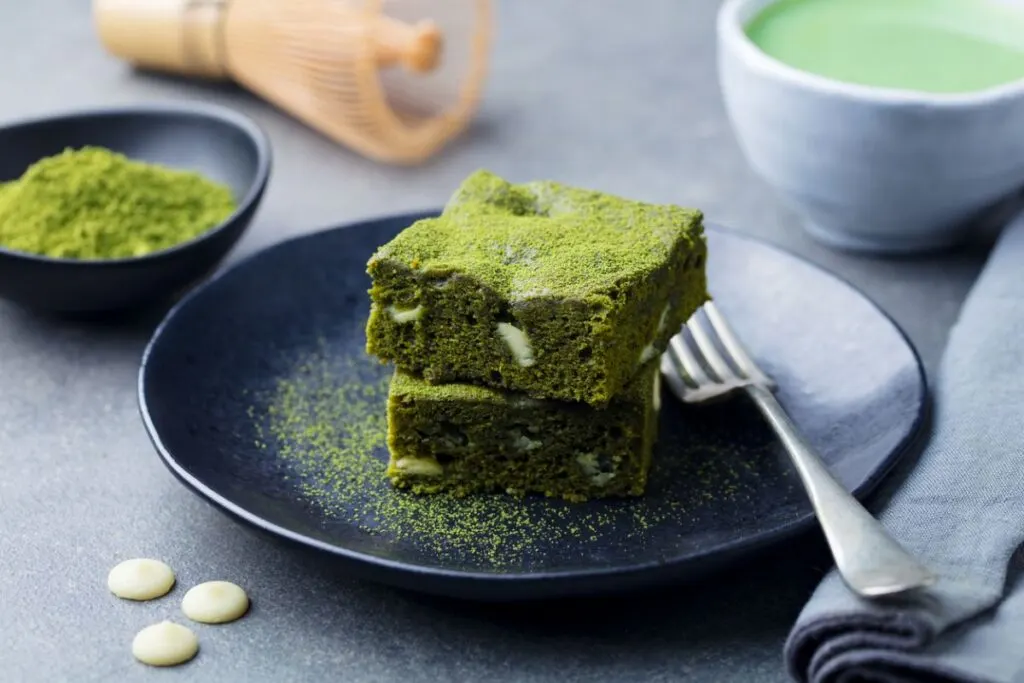 18 Smart Things to Do With Tea Bags You Don’t Like 6 Tea can be used in cake if you don't like it brewed