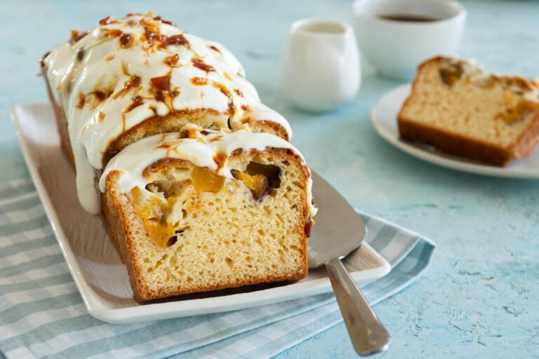 Pound Cake With a Fruit and Cream Icing