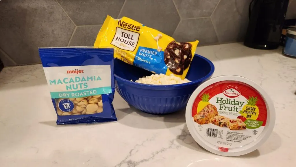 Tropical Christmas Bark Ingredients