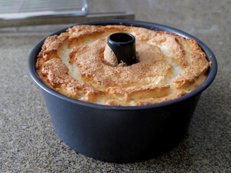 Angel Food Cake in a Tube Pan